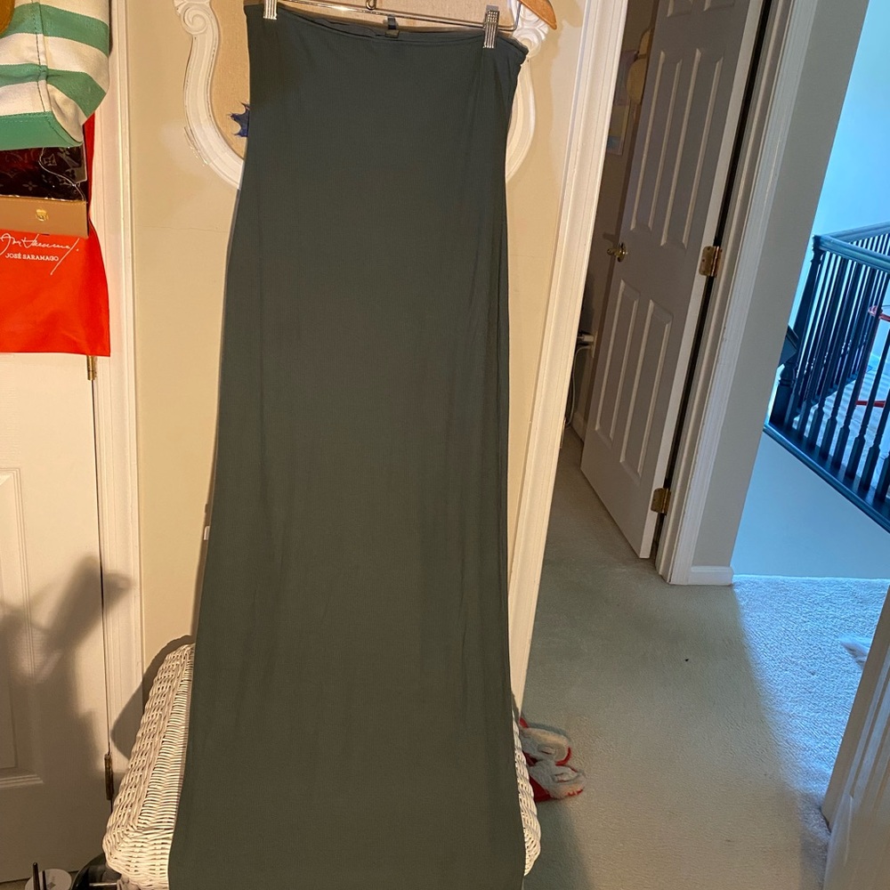 SKIMS Strapless Dark Green Ribbed Maxi Dress - Picture 6 of 8